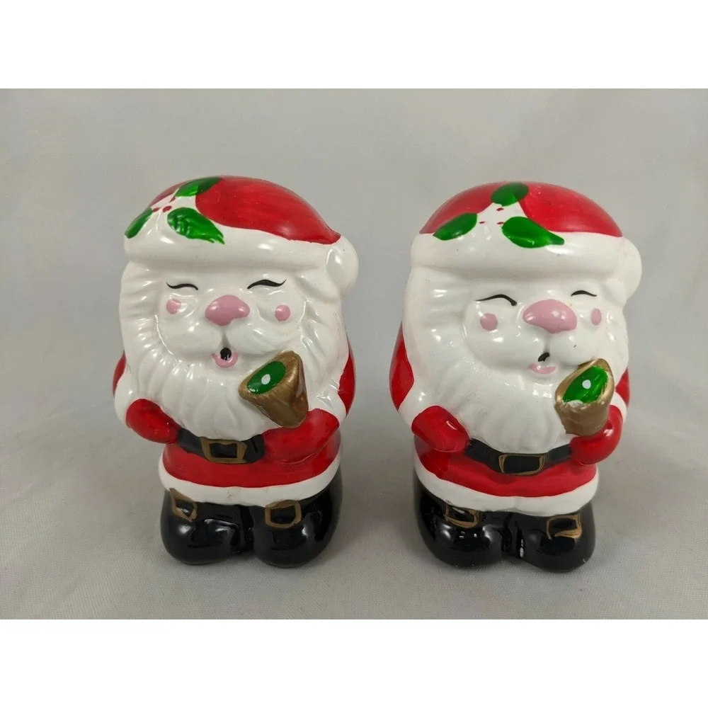 Santa‎ Claus Salt Pepper Shaker